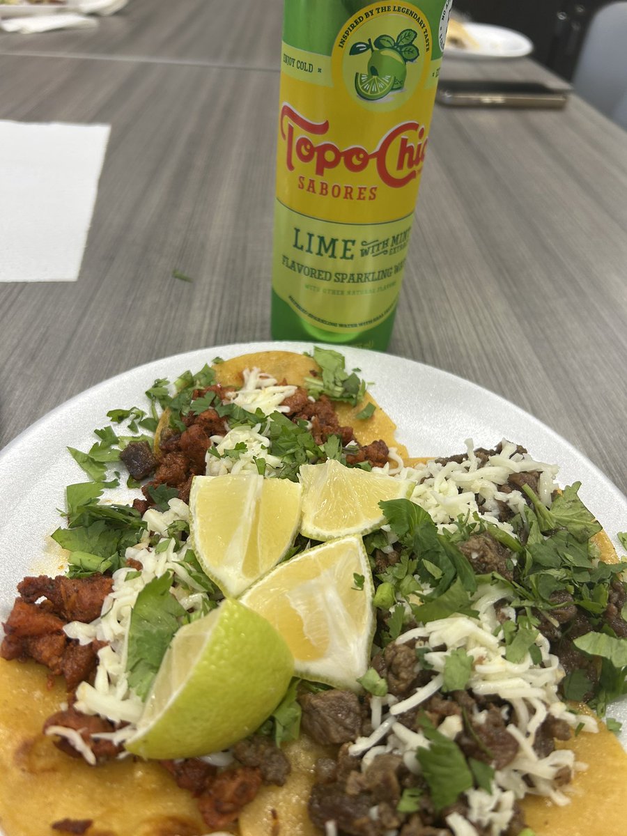 Ms_Lopez tweet media