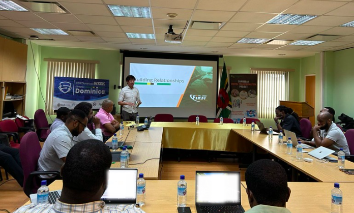 OEA_Cyber's tweet photo. Today concluded the #CSIRTAmericasWeek in #Dominica 🇩🇲 after 4 days of training related to the creation of #CSIRTs

On this last day, experts from #CSIRTAmericas and @FIRSTdotOrg addressed topics related to tools, digital evidence management and legal aspects https://t.co/I3ICa5l9ex