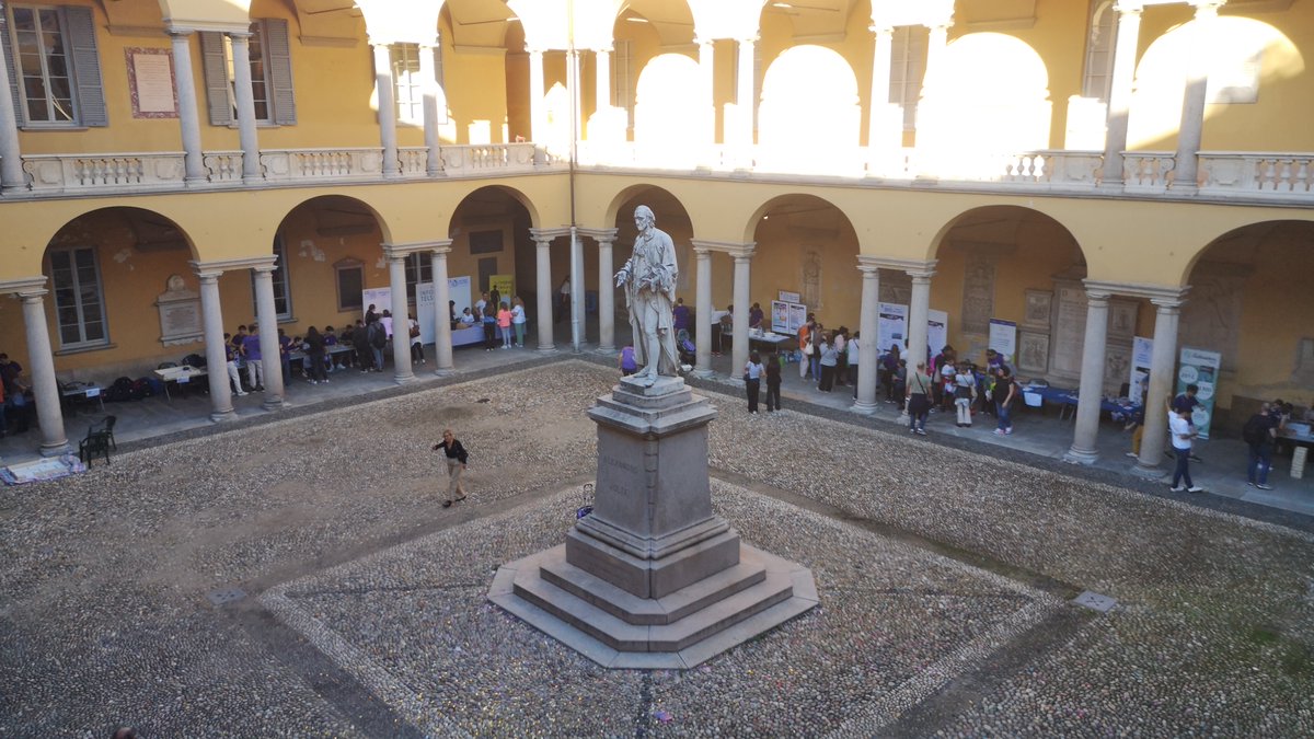 fornerislab's tweet image. This year we joined @fondaz_inf_act to play games and discuss the science of #infectiousdiseases at @sharpernight @unipv @DBB_UniPV #PNRR @mur_gov_