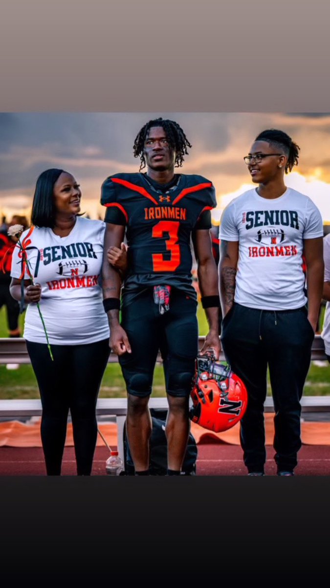 BlasianchinaCEO's tweet image. Dear son, 
Today’s the day you and your friends step back on that field you all love so much!  Continue to give it your all, even more than before! Have fun, IGNORE THE HATERS  and go out with a bang! Bright future ahead #WideReceiver #NeverGivingUp @MarquanGary3