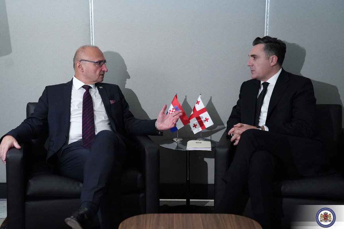 Ilia Darchiashvili (@iliadarch) on Twitter photo Glad to meet a good friend and supporter of Georgia, my Croatian counterpart <a href="/grlicradman/">Gordan Grlić Radman</a>. We exchanged views on 🇬🇪-🇭🇷 successful cooperation and expressed readiness to maintain high-level political dialogue, as well as to further bolster relations between our countries. I once Glad to meet a good friend and supporter of Georgia, my Croatian counterpart <a href="/grlicradman/">Gordan Grlić Radman</a>. We exchanged views on 🇬🇪-🇭🇷 successful cooperation and expressed readiness to maintain high-level political dialogue, as well as to further bolster relations between our countries. I once