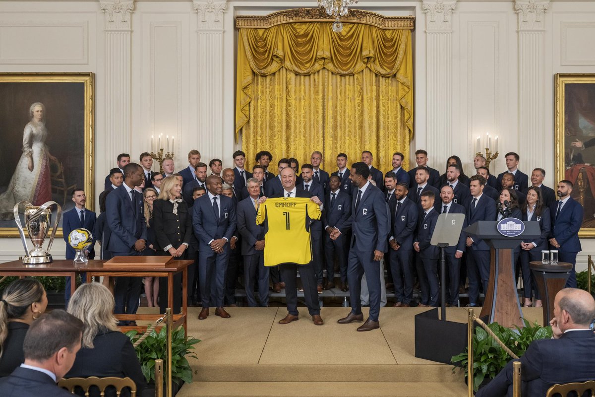 Douglas Emhoff Archived tweet media