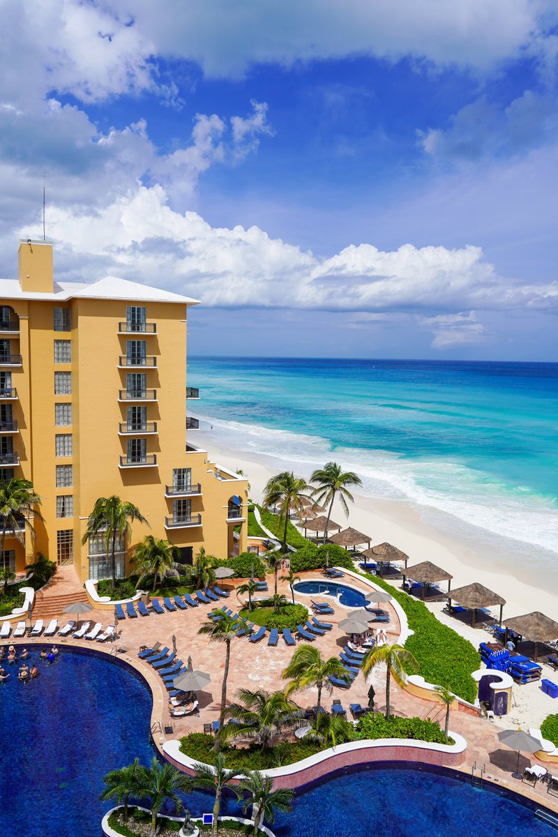 Caribe Mexicano (@visitacaribemex) on Twitter photo El paso de la tormenta tropical Helene nos dejó unas vistas espectaculares en #Cancún 😍🌊
📍<a href="/Kempinski/">Kempinski Hotels</a>
#TheSignatureParadise El paso de la tormenta tropical Helene nos dejó unas vistas espectaculares en #Cancún 😍🌊
📍<a href="/Kempinski/">Kempinski Hotels</a>
#TheSignatureParadise