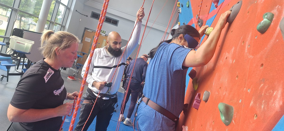 Outdoor Education NW Ltd tweet media