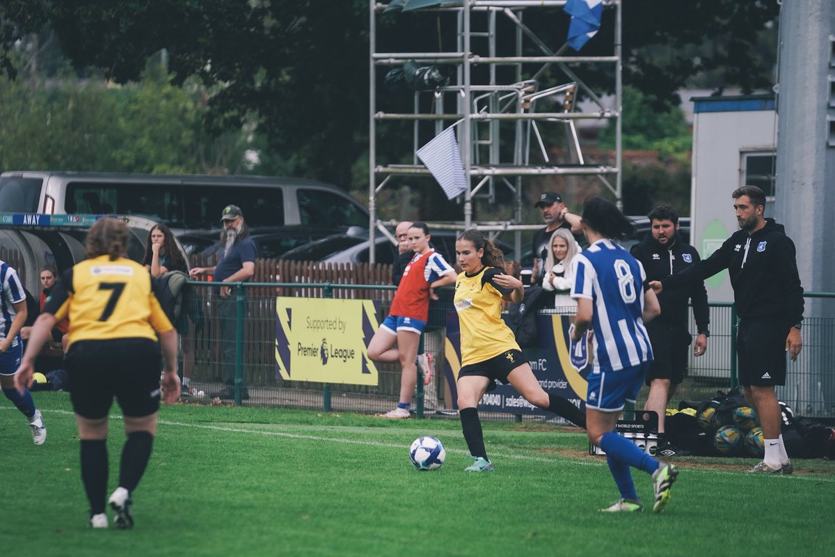 💛🖤