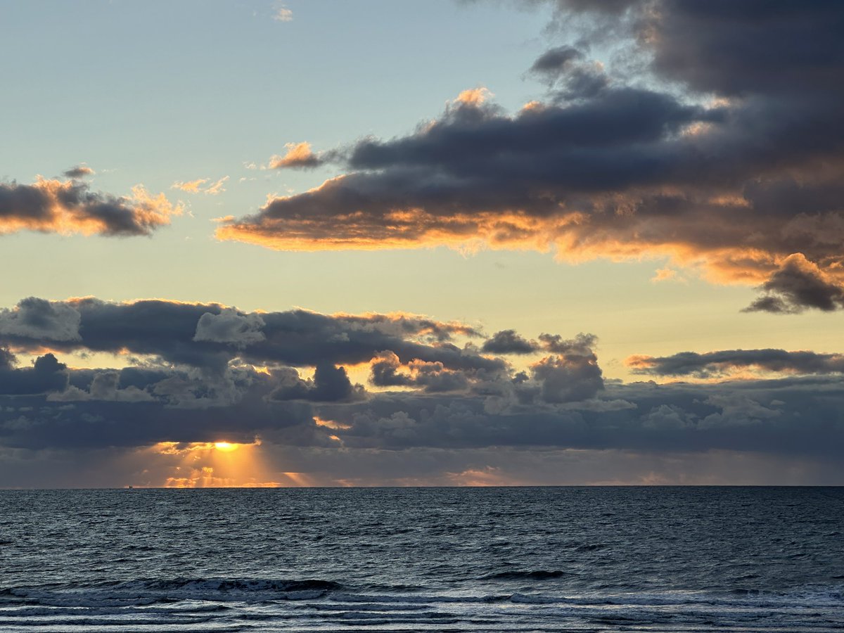 Wowser - no filter - no fiddling. 
Just a beautiful Fylde Coast sunset ❤️