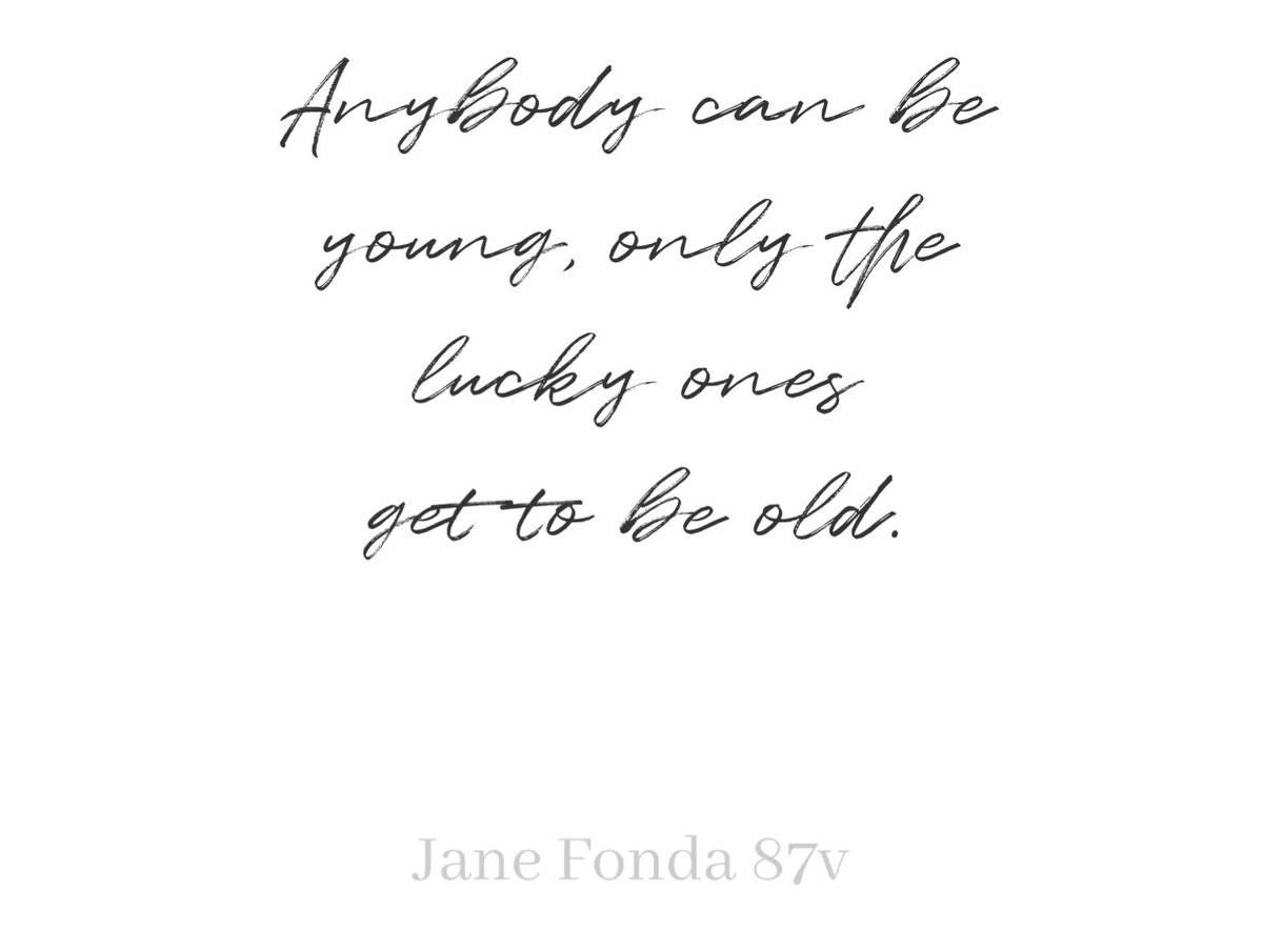 Tänään aamulla kirjoitin tämän Instaan ja iltapäivällä elämän yllätyksellisyys näytti taas murheellisen puolen. 
Hyvä ihminen lähti aivan liian aikaisin, hänellä olisi ollut niin paljon annettavaa, puolisolle, lapsille ja lapsenlapsille.