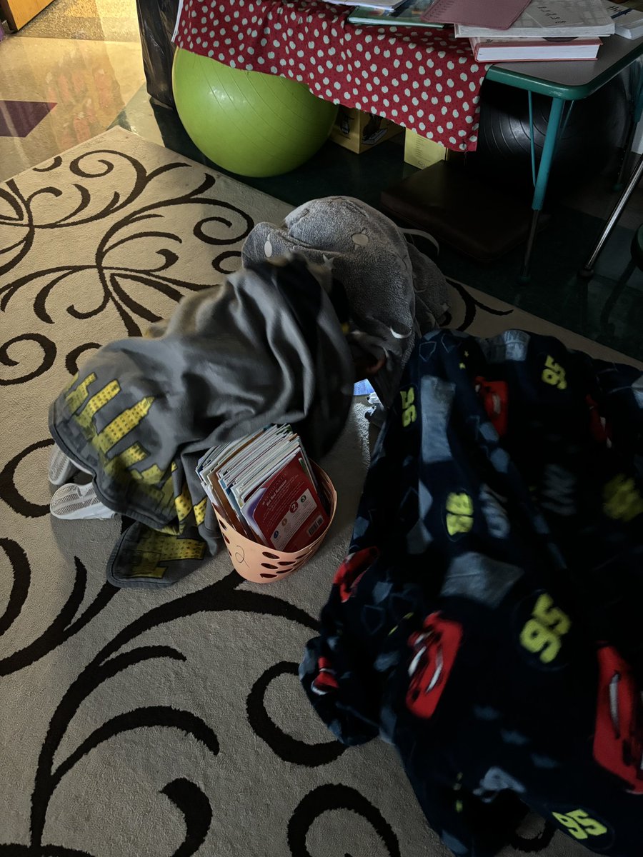 Flashlight Friday Reading in Mrs. Pedley &amp; Mr. Robb’s classroom today!