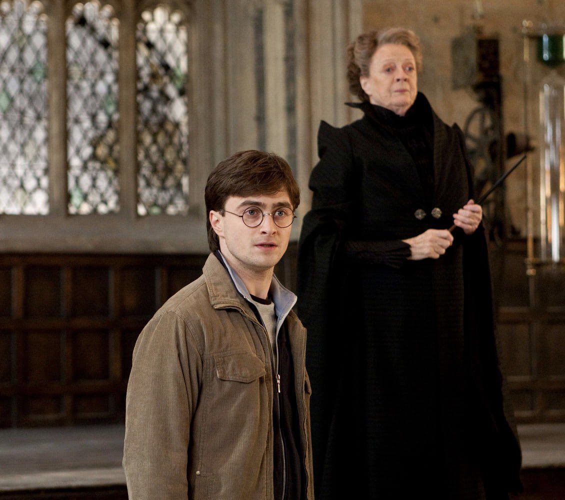 CultureCrave's tweet photo. Daniel Radcliffe pays tribute to Maggie Smith

“She was a fierce intellect, a gloriously sharp tongue, could intimidate and charm in the same instant and was, as everyone will tell you, extremely funny. I will always consider myself amazingly lucky to have been able to work with her, and to spend time around her on set. The word legend is overused but if it applies to anyone in our industry then it applies to her. Thank you Maggie”