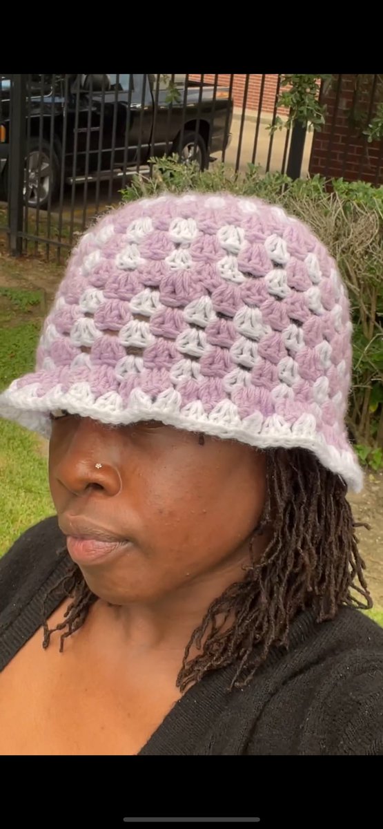 I sell hats now 🥰