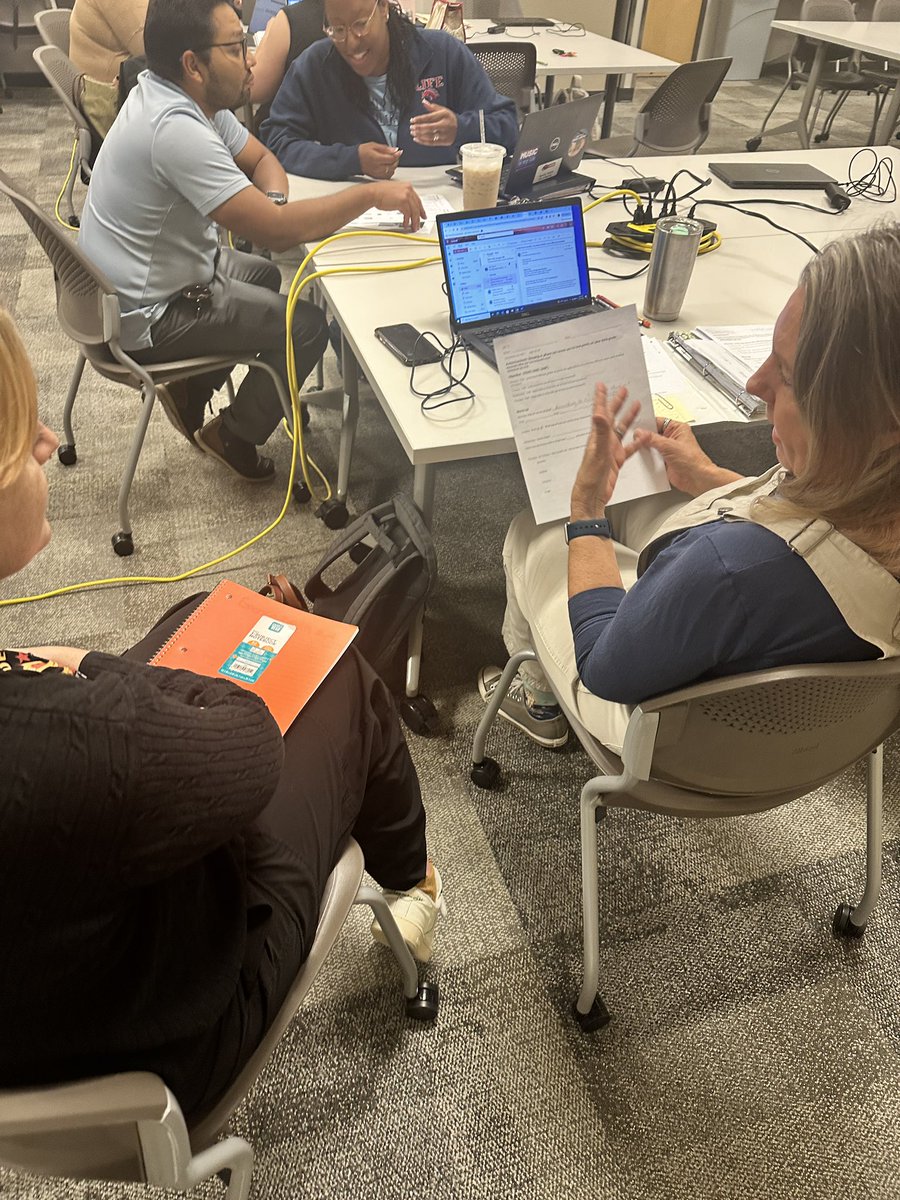 Great morning with Life School elective teachers, sharing how they’re integrating reading &amp; writing into their subject! #finearts #foreignlanguage #PE
<a href="/lifeschools/">Life School™</a>