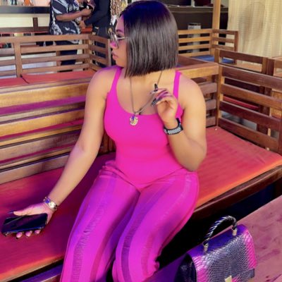 TrapLizzy's tweet photo. #NewProfilePic https://t.co/jfie7xrYLj