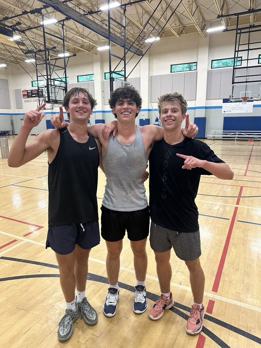 RyanAltmann's tweet photo. Had a great time being on the board and a part of the annual Play your heart out Atlanta fundraiser; and of course winning the tournament!! @GabeAlterman https://t.co/2nIDR6rYe3
