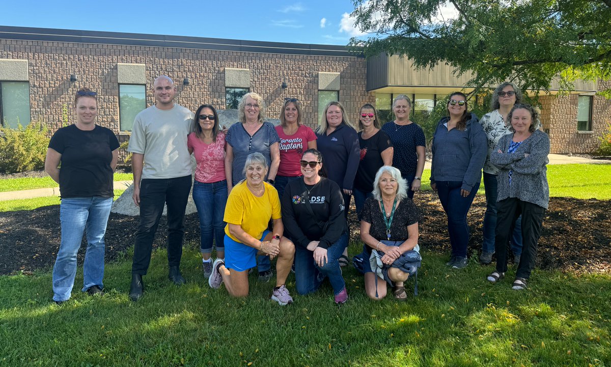 TLDSB's tweet photo. Shout out to Muskoka and Lindsay Education Centre staff for participating in this year's #TerryFoxSchoolRun to raise awareness and support for cancer research.
#TryLikeTerry #NoMatterWhat https://t.co/wXy5G4OzOD