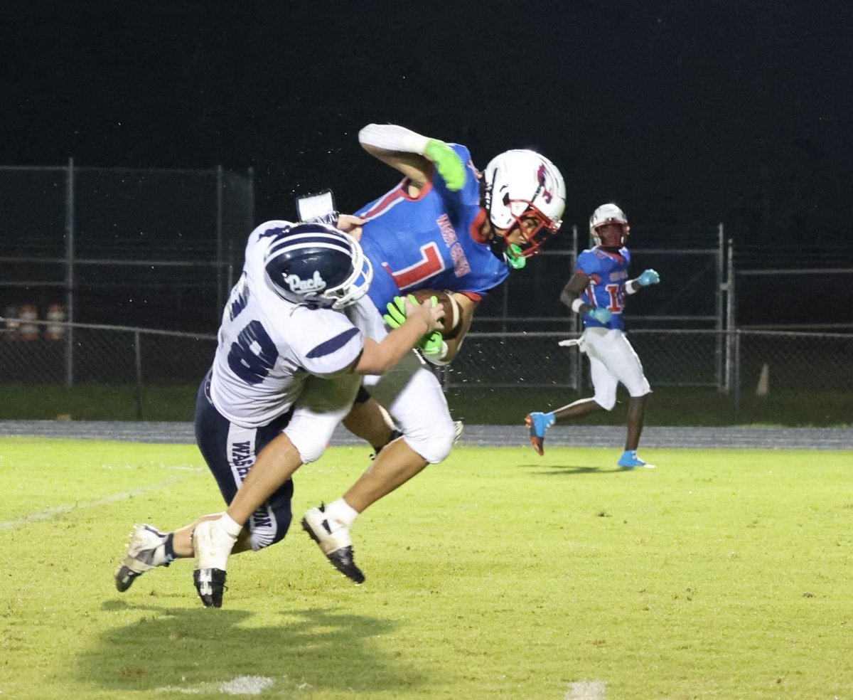 Getting the job done! <a href="/_GabeDavis_/">Gabe Davis</a>