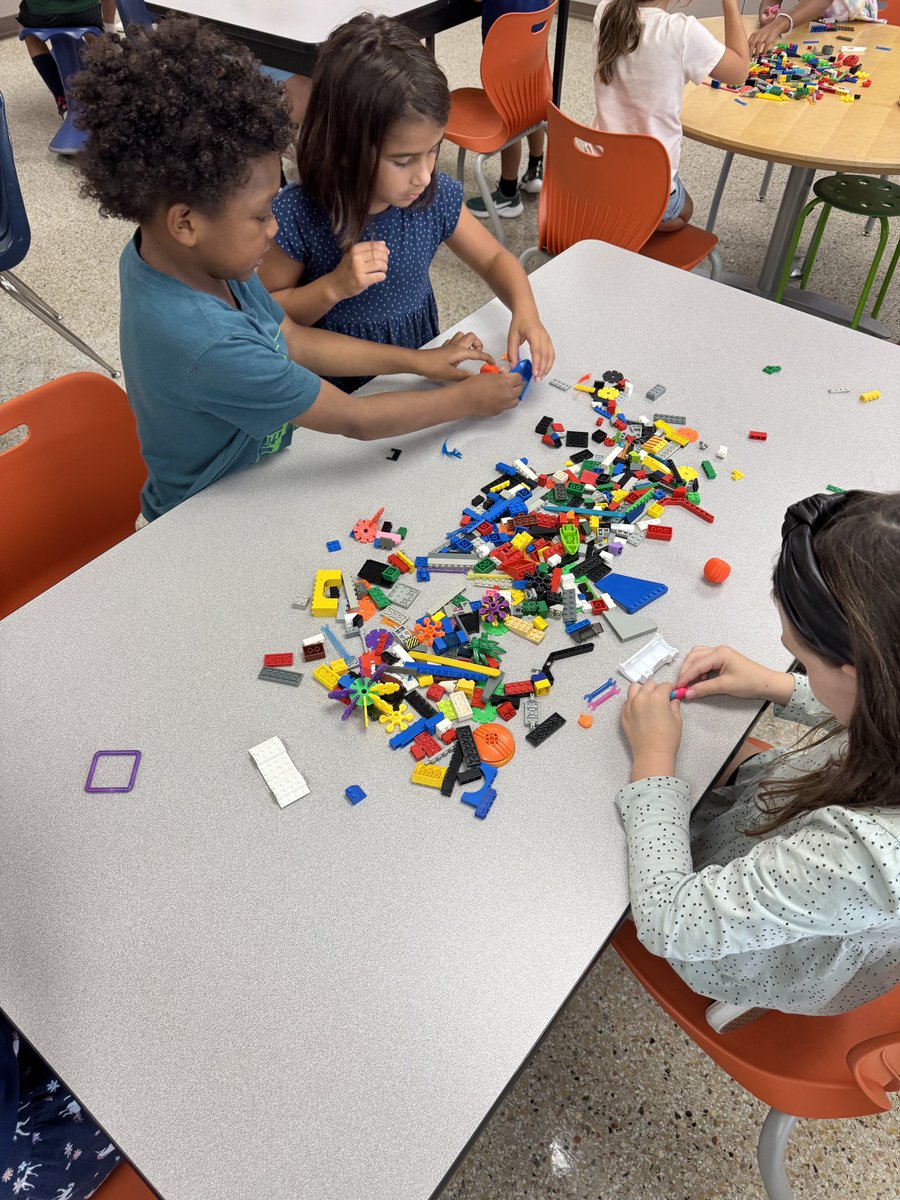 VBKingston tweet media