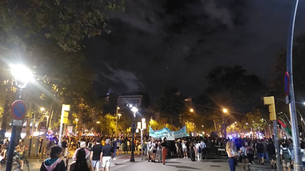 💘 Banc Expropiat 🔥 tweet media