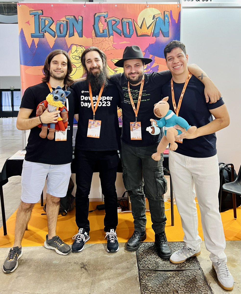 CozyCapyStudio's tweet image. The dream team. 

What an incredible experience. Thank you for all the love and support you have given to this project. #IndieDevDay #IronCrown