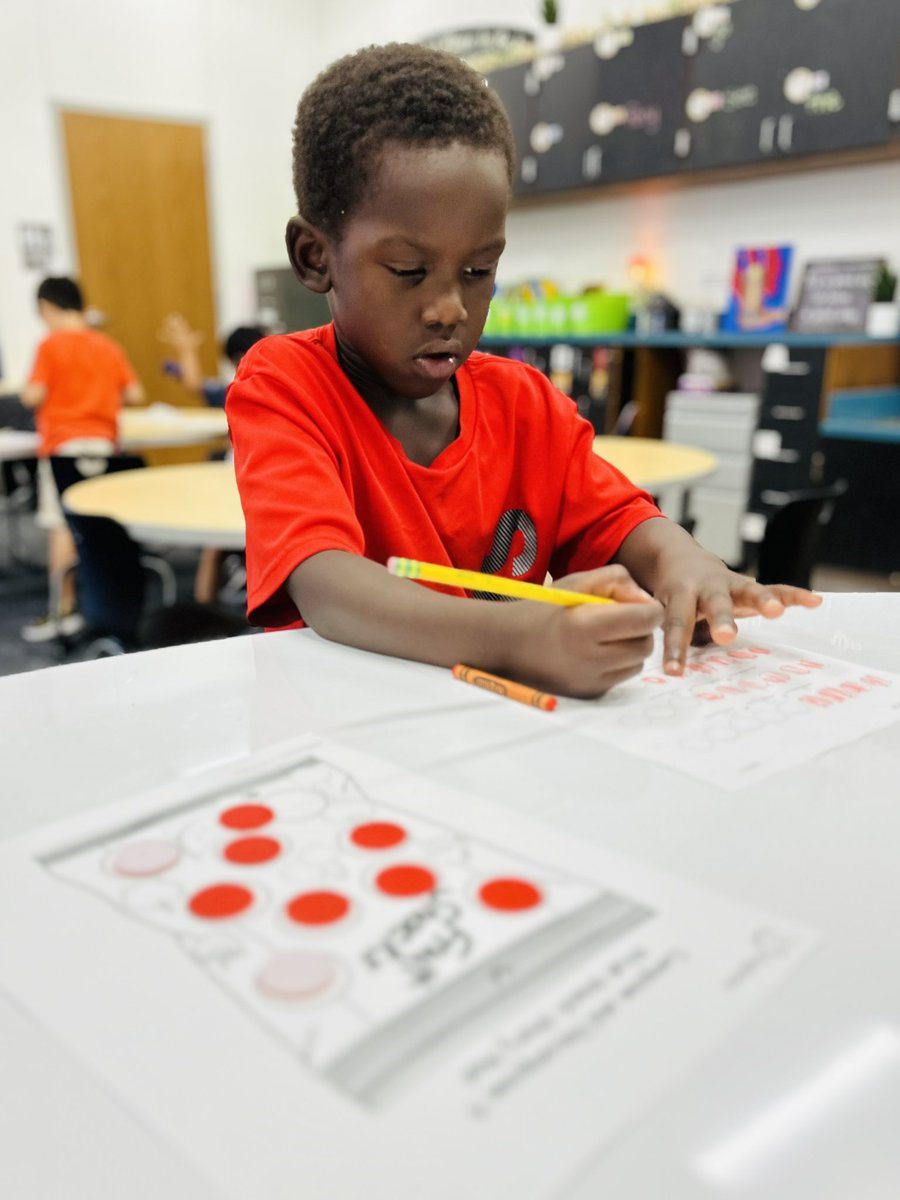 Our K4 cutie working hard to show all the ways we can compose 9. He said, “I’m in the zone.” 🤓
#WilsonWay