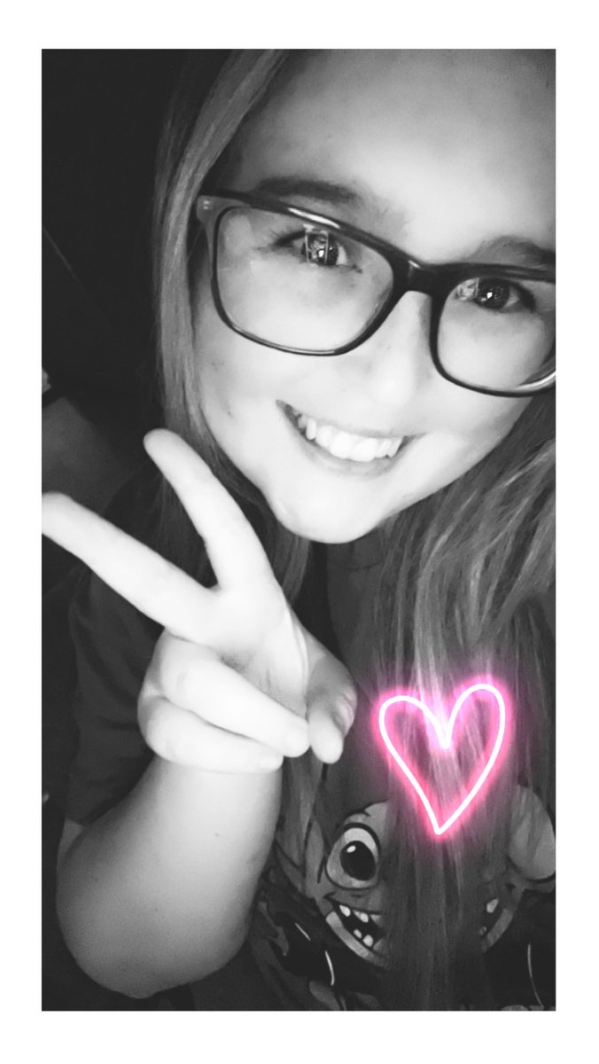 lethalfeather's tweet photo. Possible Fortnite stream tonight! ❤️ https://t.co/MiEUFe9axr