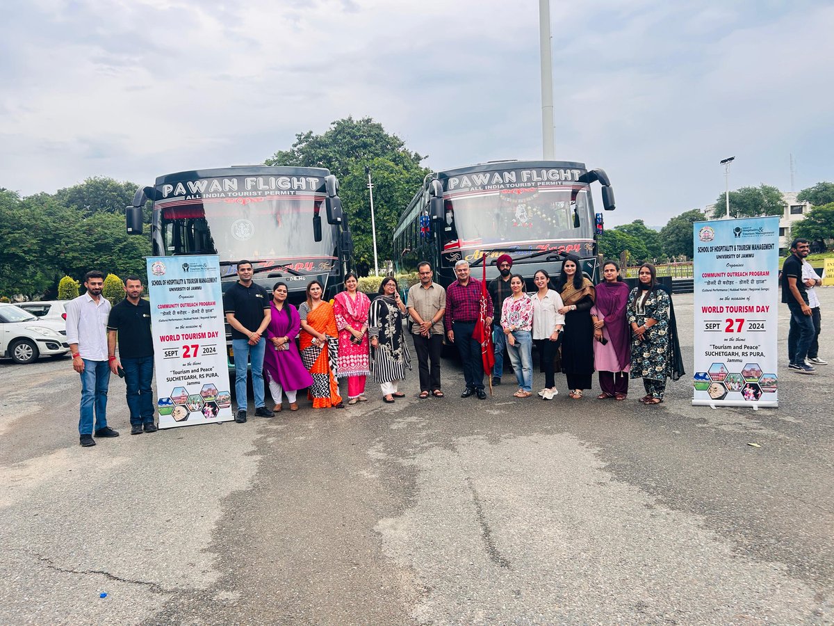 imvatan3's tweet photo. SHTMJU Celebrated World Tourism Day 2024 @ Suchetgarh Border Jammu ll #SHTMJU #Suchetgarh #WorldTourismDay2024 https://t.co/e9neJ1Ku95
