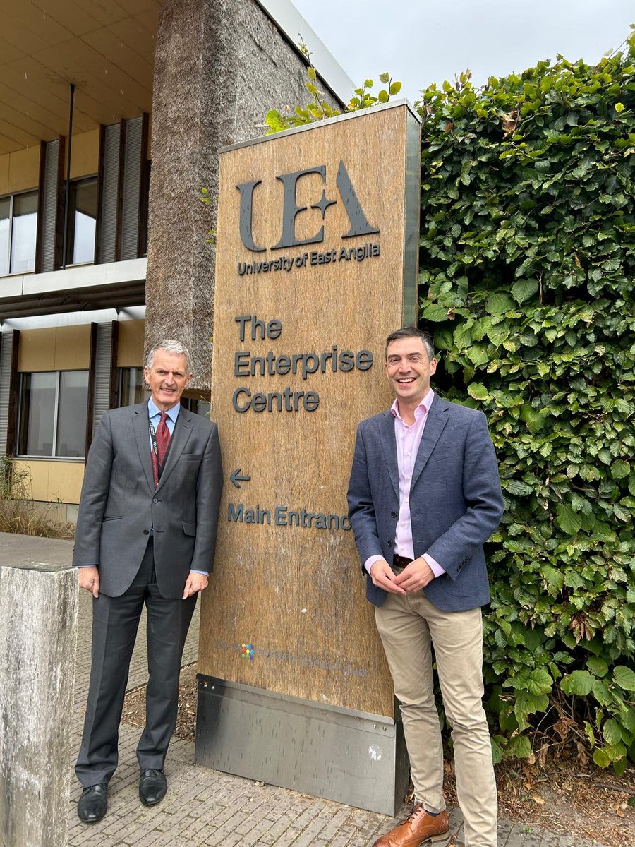 Great to meet with David Maguire, @UniofEastAnglia Vice Chancellor, to talk about the vital role UEA plays in our region - including pushing for a dental school, and <a href="/NorwichResearch/">Norwich Research Park</a>'s work on sustainable agriculture.