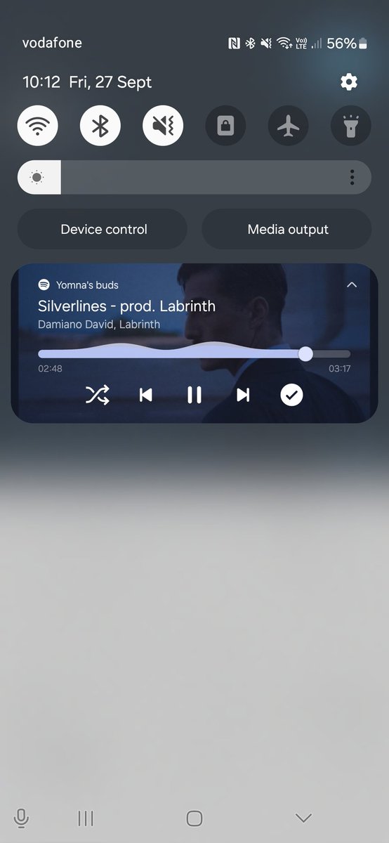 Yomnaskin16's tweet image. Listening to silverlines right before the 2nd half 
#StreamSilverlines
#Silverlines 
#DamianoDavid