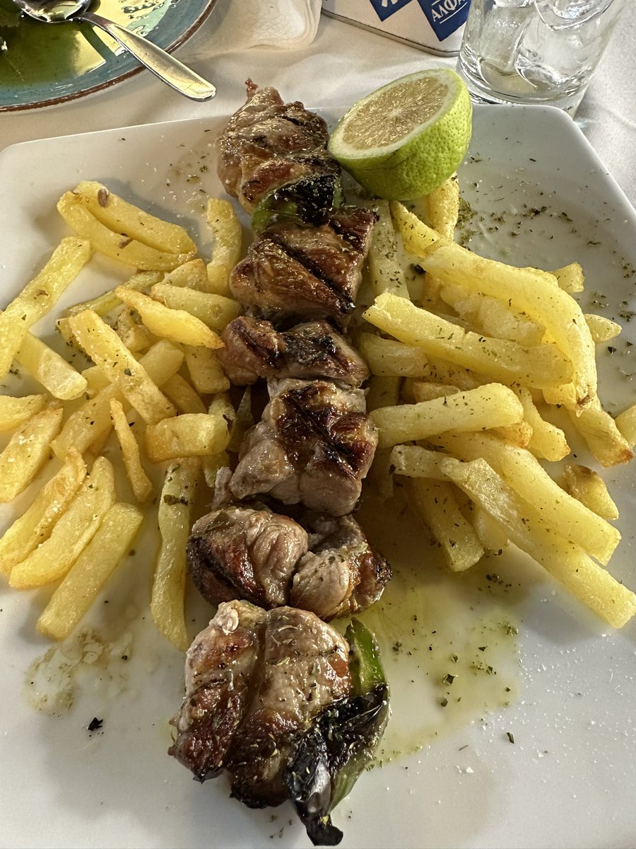 Sue Vlaki tweet media
