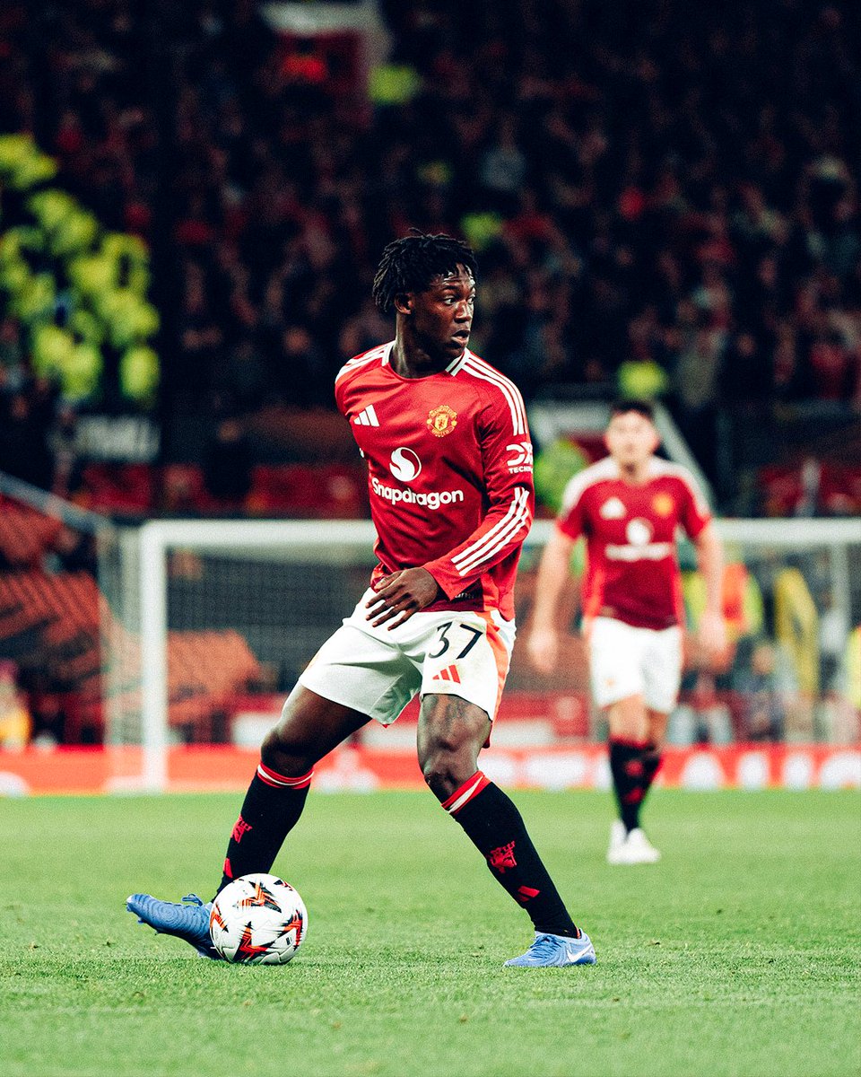 Kobbie Mainoo vs. U21 midfielders in Europe's top five leagues this season:

🥇 Most forward passes
🥇 Most defensive actions 
🥇 Most interceptions
🥈 Fouls won
🥈 Tackles won 
🥈 Offensive duels
🥉 Passes

💻 <a href="/DataMB_/">DataMB</a>