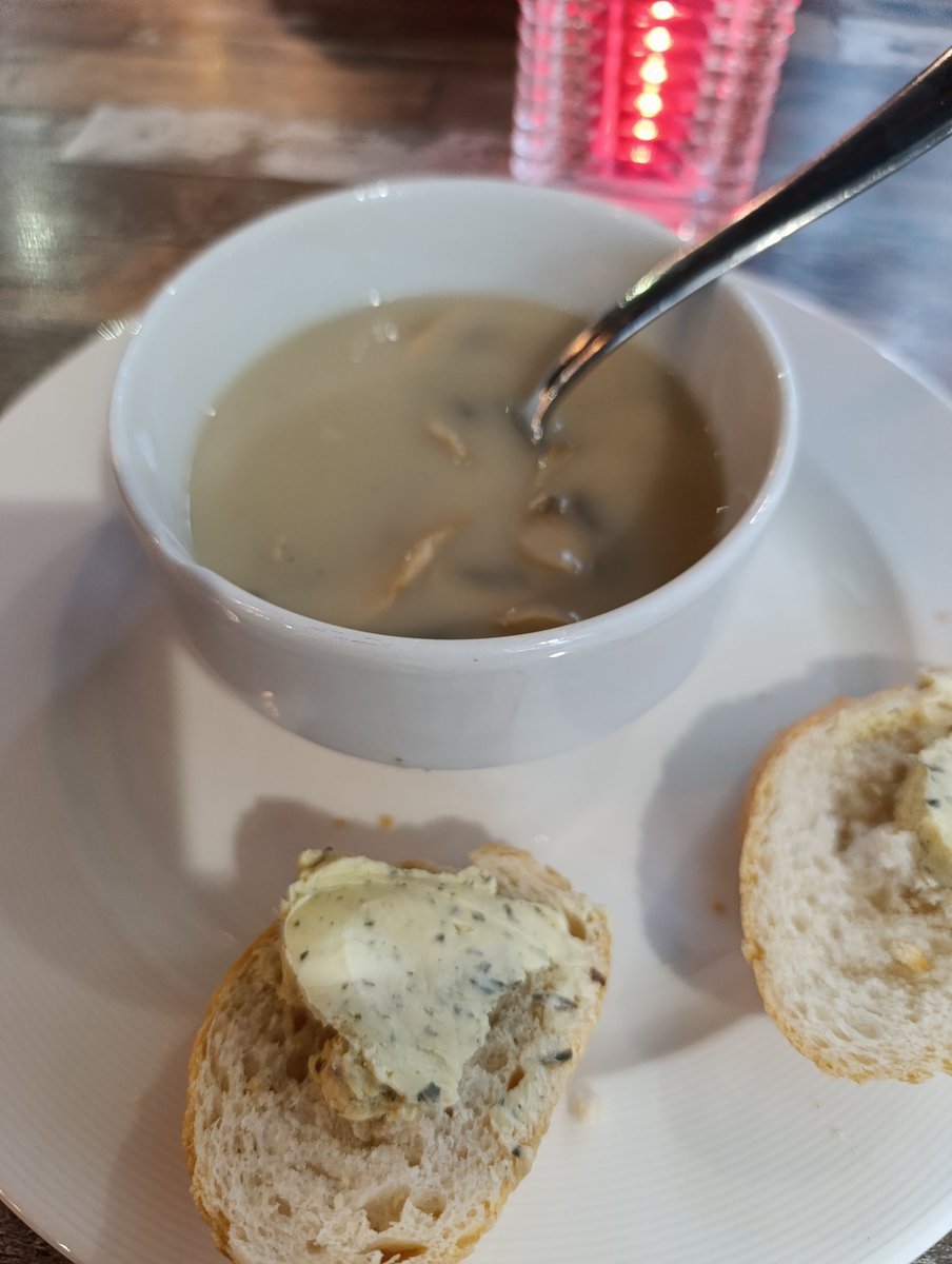 Renaatje79 tweet media