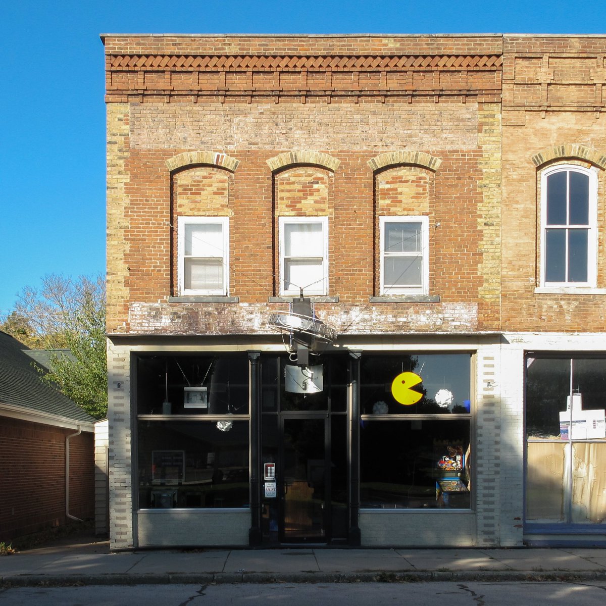ruralindexing's tweet photo. Pac-Man
McLean, IL https://t.co/8I7Ty0BVuY