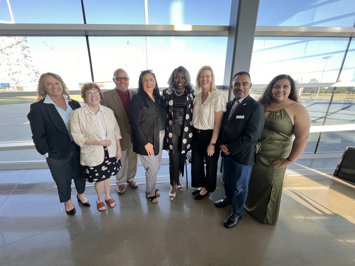FoundationOKCPS's tweet image. On Wednesday, we partnered with the Greater @okcchamber to host a reception officially welcoming Dr. Jamie Polk as @OKCPS Superintendent. We look forward to the inspiring leadership and innovations she&apos;ll bring to the district!