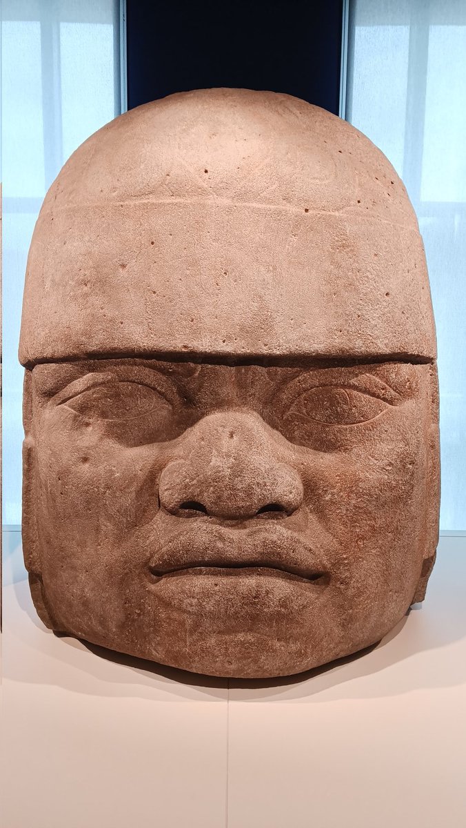 Running62338758's tweet image. The refreshed @yalepeabody is spectacular. You can see this Olmec gentleman is quite impressed.