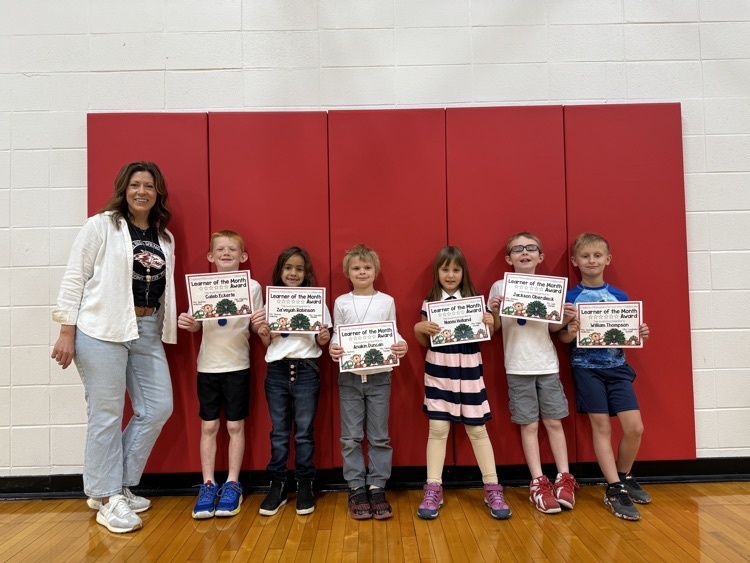 Reeds Spring Primary School tweet media