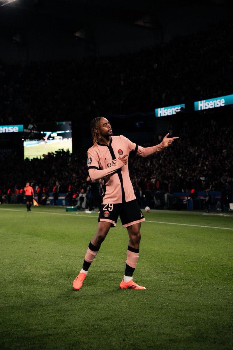 PSG Pictures That Go Hard (@psgcoldpics) on Twitter photo 