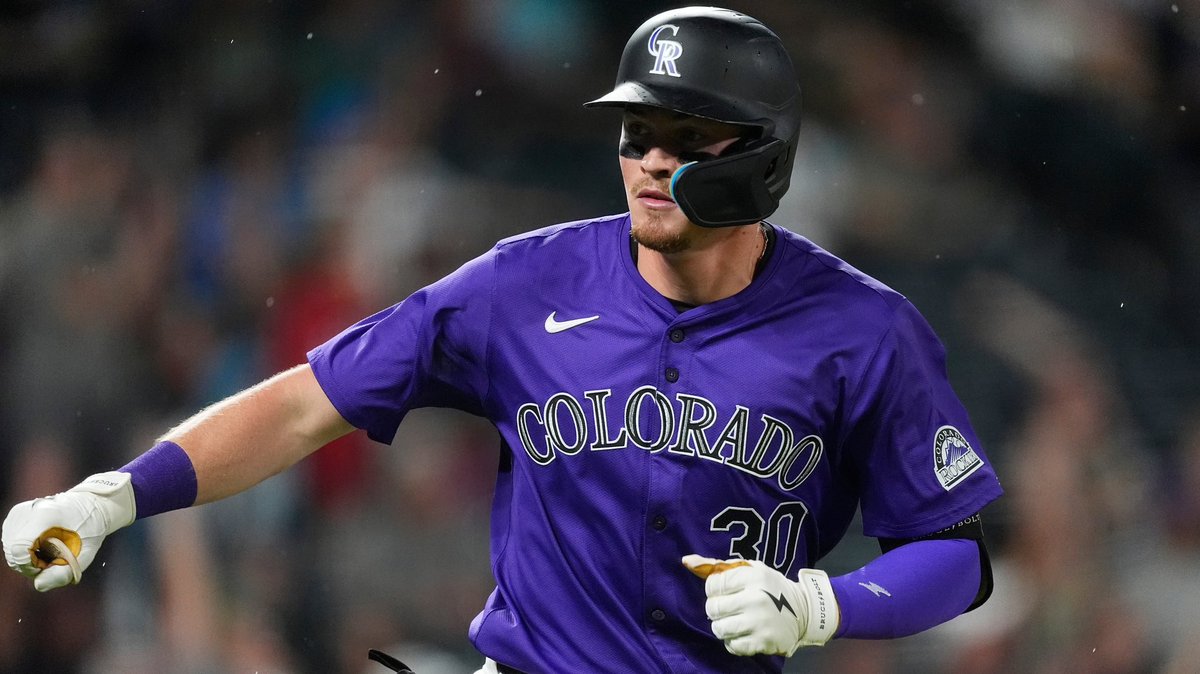 Tyler Heyman (@tylerheyman1) on Twitter photo Aaron Schunk's last 8 games:
8 Game Hitting Streak
.522 AVG (12-23 AB)
1 HR
4 RBI
7 Runs
One last series coming up for the <a href="/Rockies/">Colorado Rockies</a> rookie utility man Aaron Schunk's last 8 games:
8 Game Hitting Streak
.522 AVG (12-23 AB)
1 HR
4 RBI
7 Runs
One last series coming up for the <a href="/Rockies/">Colorado Rockies</a> rookie utility man
