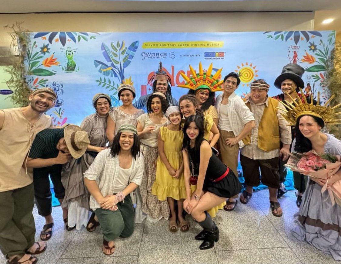 shanshainsofc's tweet photo. @9workstheatrical | Once on This Island. ๐๐ฝ
#OnceOnThisIslandMNL runs ONLY UNTIL TOMORROW SEPTEMBER 29 at the RCBC Plaza, Makati City
#9WorksTheatrical #9worksat15 https://t.co/pq3ss1YdEv