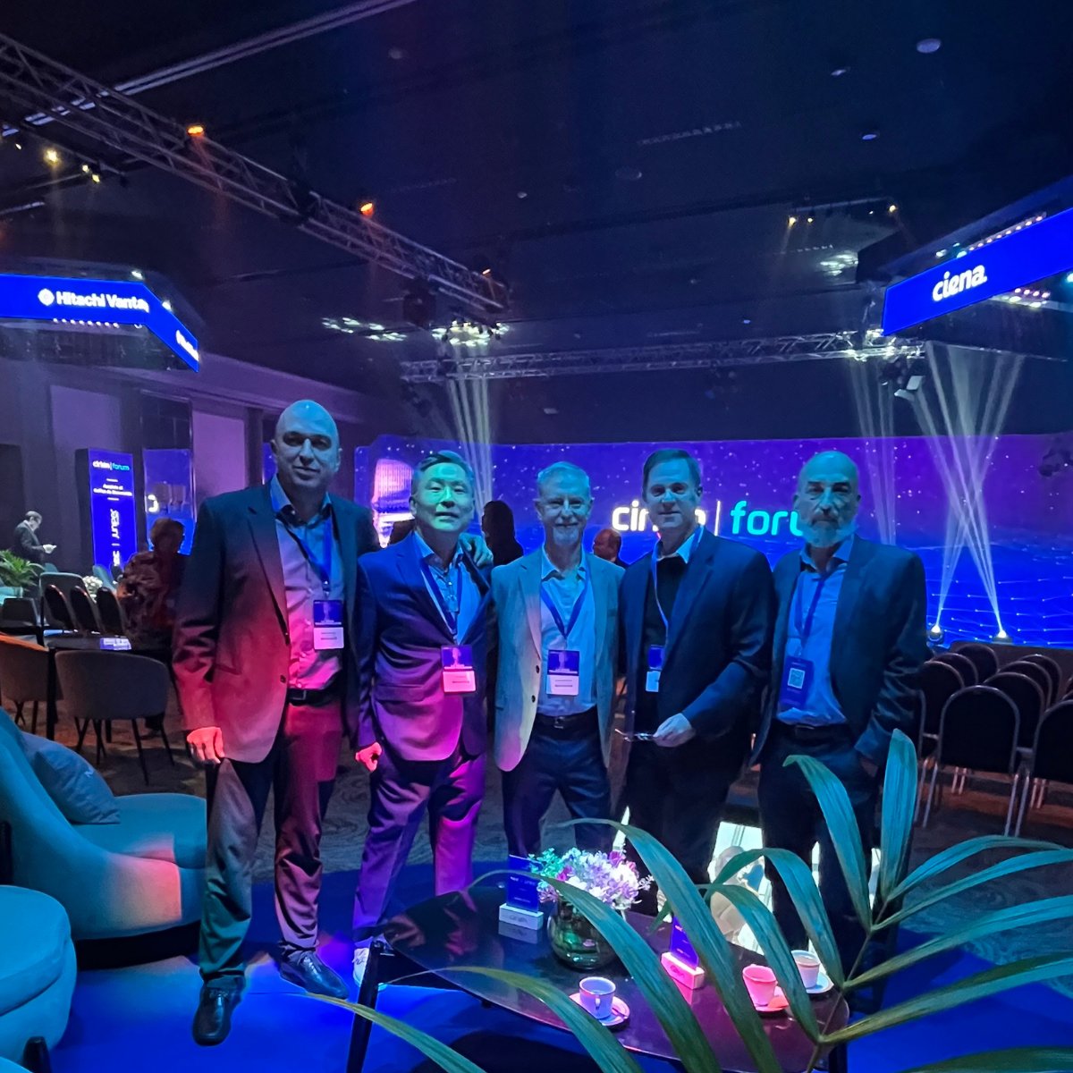 NECmexico's tweet photo. Gracias a Cirion  por la invitación al #CirionForum2024 y al equipo de NEC-Juniper por mostrar cómo la IA está revolucionando la gestión de redes. Tom Nakano presentó ideas clave sobre una gestión proactiva y eficiente con IA. ¡Innovación para el futuro! https://t.co/9ZBxKfHDxt