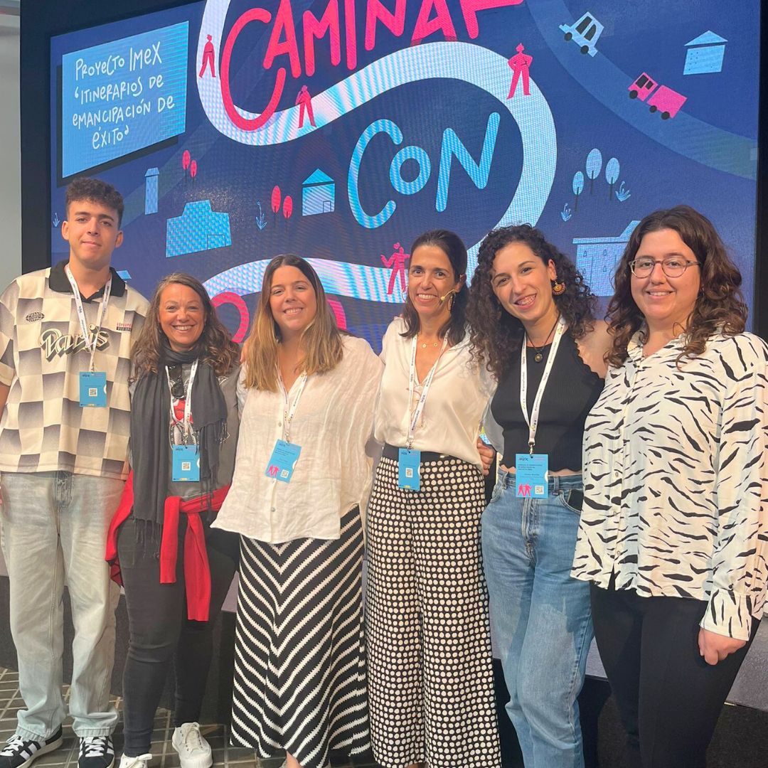 funddonbosco's tweet image. Ayer la @funddonbosco junto a @fundacionFISAT, participamos en las jornadas de presentación del #ProyectoIMEX bajo el lema #CaminarConRed. Gracias a @fepa_18 por empujar hacia un cambio de modelo que lucha contra la institucionalización y la despersonalización.