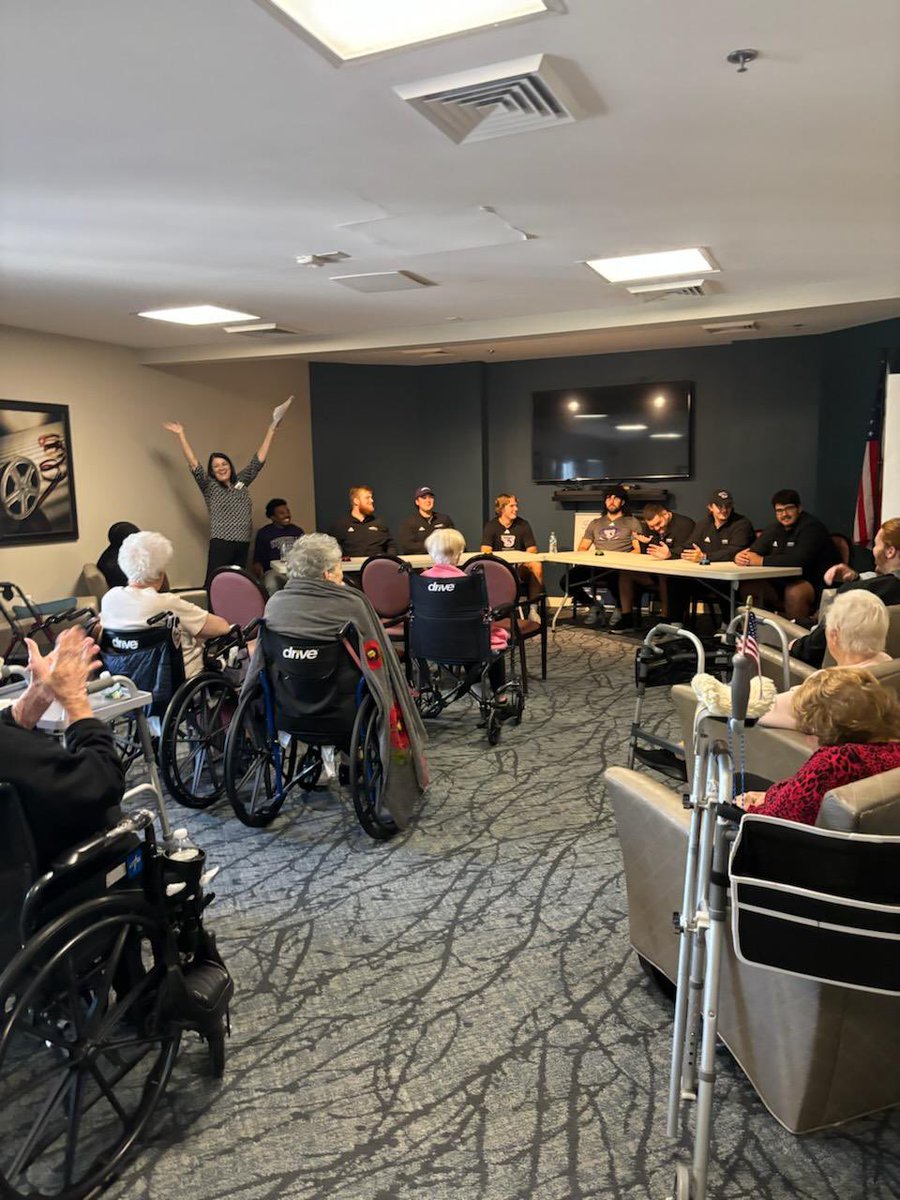 StonehillFB's tweet photo. 2024 Community Day

Some of the guys visited Heights Crossing Assisted Living in Brockton today for some trivia! 

#DIG