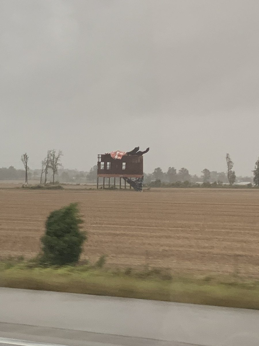 karenkasler's tweet photo. Report from I-71 in Ohio south of Columbus that high winds are tearing down signs - tipster wasn’t sure, but “Hell Is Real” sign may no longer be real https://t.co/TEICodrUwN