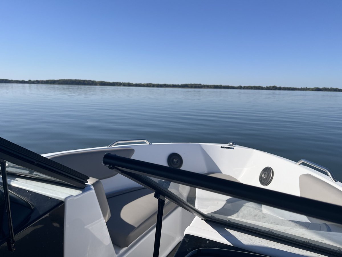 Glass out there today. What a fantastic Friday afternoon in Sept.