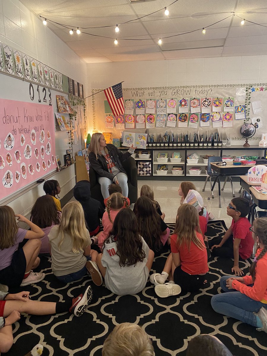 Our special mystery reader today was some of our student’s second grade teacher! A very special treat today. ❤️ <a href="/MsThomasCCGS/">Tara Thomas</a> <a href="/115ccgs/">Circle Center Grade School</a>