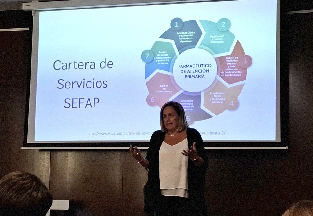 SVFAP's tweet photo. @micofvlc @Sefap_FAP Dejamos aquí una foto de su intervención maravillosa, gracias a la potenciación del @micofvlc para dar visibilidad y protagonismo a modalidades profesionales cuya labor es menos conocida, como la de los Farmacéuticos de Atención Primaria https://t.co/UcqVhkMSKa