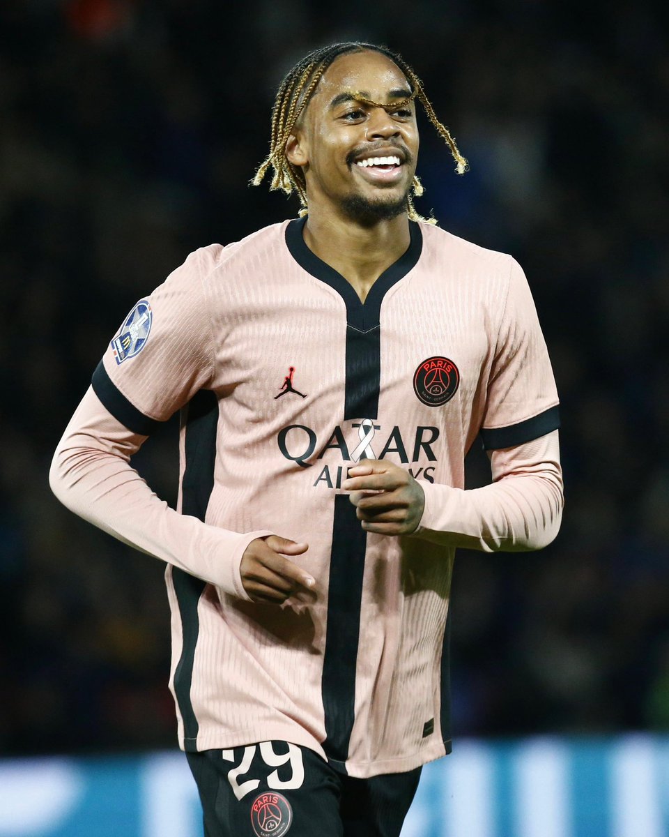FabrizioRomano's tweet photo. 🔴🔵✨ Brace tonight for Bradley Barcola as PSG beat Rennes at home…

…6 goals in 6 Ligue 1 games for Barcola since the start of the season! 💎 https://t.co/fl3He0y62Z