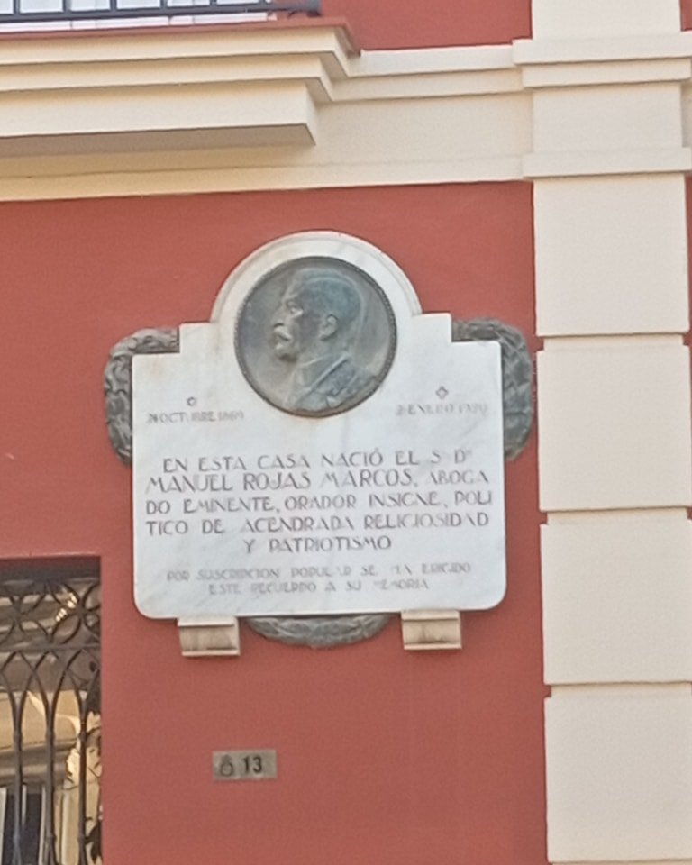Casa natal de la familia Rojas Marcos en la Carreras de Morón.