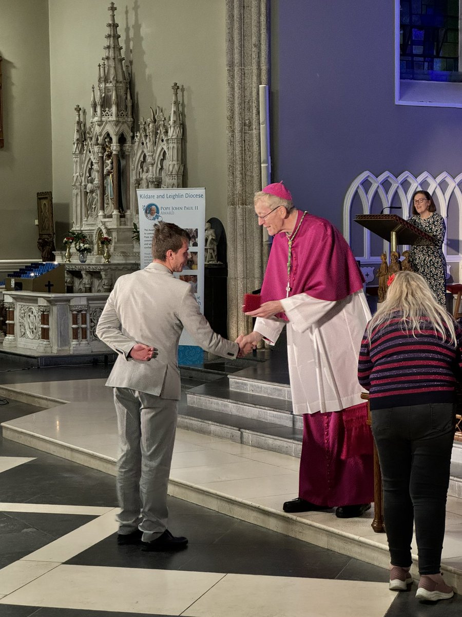 BishopDNulty's tweet photo. A wonderful evening in @CarlowCathedral as 175 recipients receive their @JP2Award - each one’s story of progression in the Award Programme so worth hearing as they become more involved in their faith, their parish and their school community @CatholicNewsIRL https://t.co/dk1XImvLk0