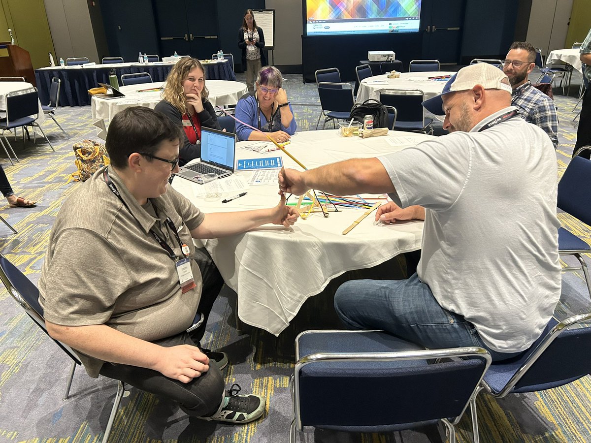 peterwardrip's tweet image. Maker Educator Leadership and Evaluation Workshop at @ScienceCenters conference. We’re making floppy towers. #astc2024