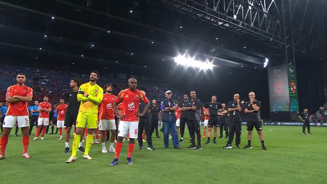 صورة لا تليق بأسم نادينا العريق 
😢🤦🦅