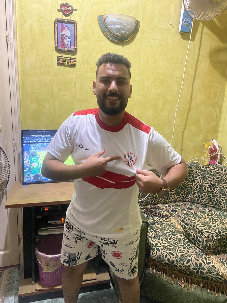 mohammedessam_7's tweet photo. ده كفاية عليا اللحظة دي أنا مش أناني 😭😭😭😭😭🤍🤍🤍🤍🤍🤍🏆 https://t.co/2dwMPPjom8